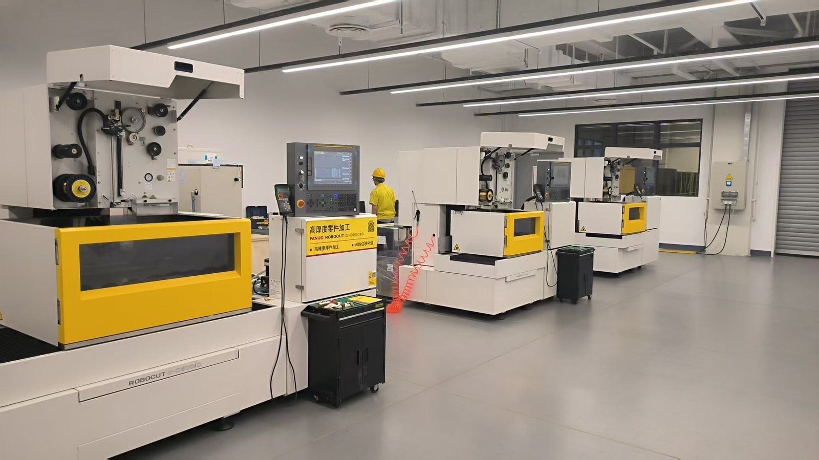 模具 CNC 精密加工实拍